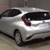 toyota aqua 2022 -TOYOTA--AQUA 6AA-MXPK11--MXPK11-2047702---TOYOTA--AQUA 6AA-MXPK11--MXPK11-2047702- image 5