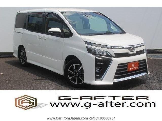 toyota voxy 2017 -TOYOTA--Voxy DBA-ZRR80W--ZRR80-0373636---TOYOTA--Voxy DBA-ZRR80W--ZRR80-0373636- image 1