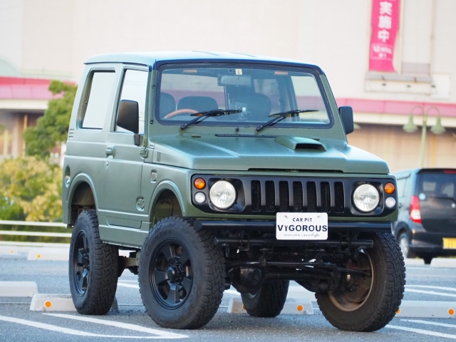 car_e0a83117-e6d1-473b-b6ff-