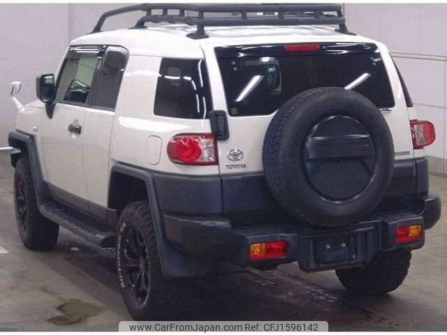 toyota fj-cruiser 2013 CFJ1596142 image 2