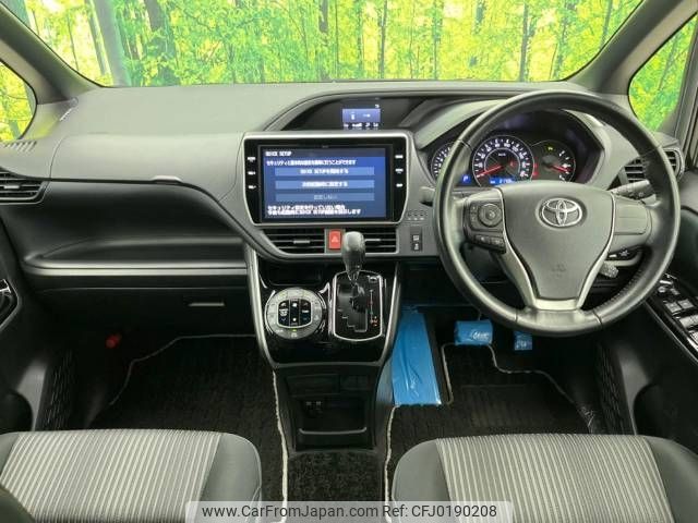 toyota voxy 2019 -TOYOTA--Voxy DBA-ZRR80W--ZRR80-0585014---TOYOTA--Voxy DBA-ZRR80W--ZRR80-0585014- image 2