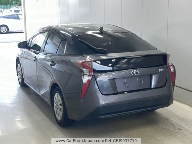 toyota prius 2016 -TOYOTA--Prius ZVW50-6038302---TOYOTA--Prius ZVW50-6038302- image 2