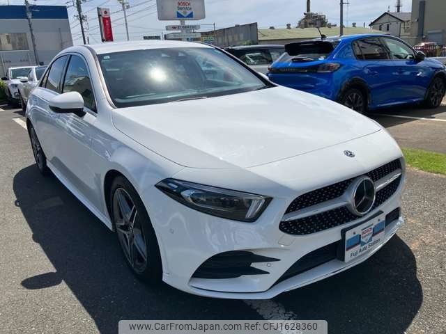 mercedes-benz a-class 2019 CFJ1628360 image 1