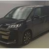 toyota noah 2023 quick_quick_6AA-ZWR90W_0117125 image 4