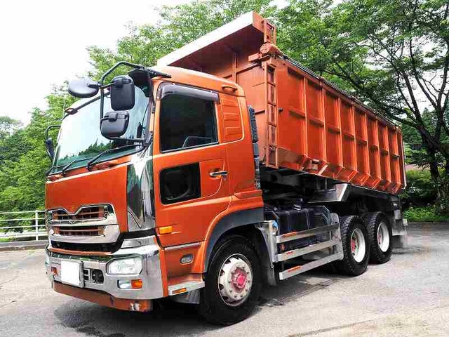 2015 Nissan Diesel Ud Quon QKG-CW5XL - Car Price $55,021