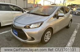 toyota aqua 2022 CFJ1701131
