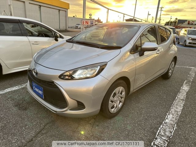 toyota aqua 2022 CFJ1701131 image 1