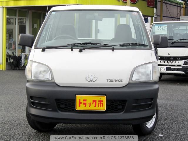 toyota townace-truck 2005 GOO_NET_EXCHANGE_0208643A30250607W003 image 2