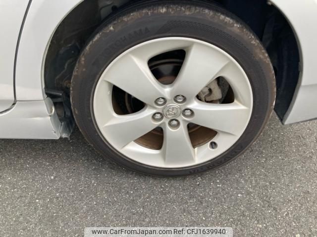 toyota prius 2011 CFJ1639940 image 2