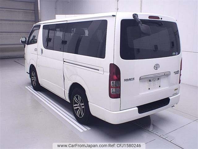 toyota hiace-van 2013 CFJ1580246 image 2