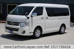 toyota hiace-wagon 2013 GOO_JP_700070848530250525001