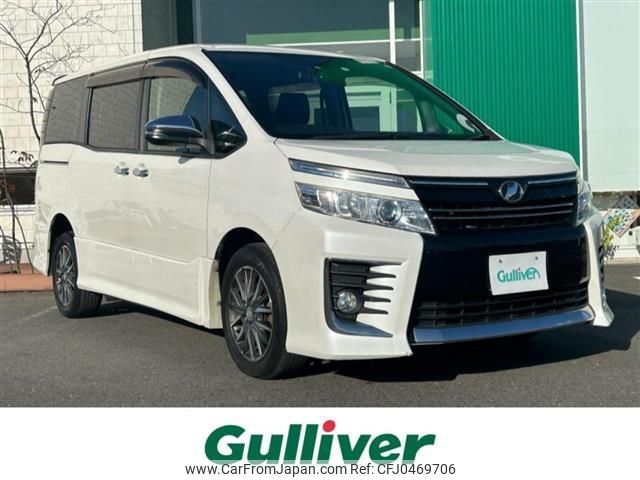 toyota voxy 2015 -TOYOTA--Voxy DBA-ZRR85W--ZRR85-0038945---TOYOTA--Voxy DBA-ZRR85W--ZRR85-0038945- image 1