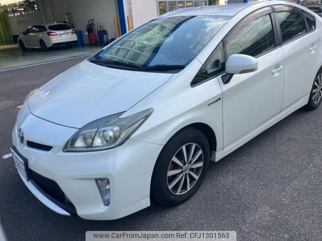 toyota prius 2014 -TOYOTA--Prius DAA-ZVW30--ZVW30-1850496---TOYOTA--Prius DAA-ZVW30--ZVW30-1850496- image 1