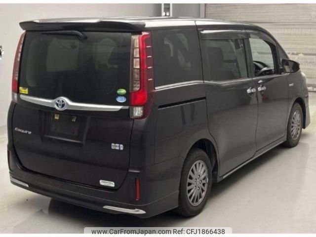 toyota esquire 2015 CFJ1866438 image 2