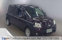 toyota sienta 2011 CFJ1581060