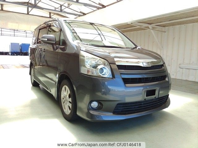 toyota noah 2008 ENHANCEAUTO_1_ea287204 image 1