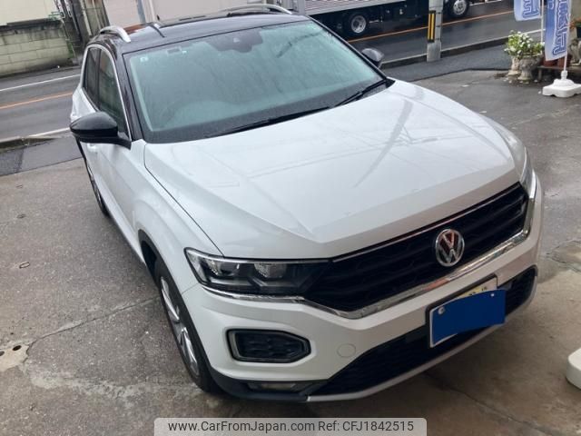 volkswagen volkswagen-others 2020 CFJ1842515 image 1