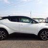 toyota c-hr 2018 REALMOTOR_N2024090323F-10 image 5