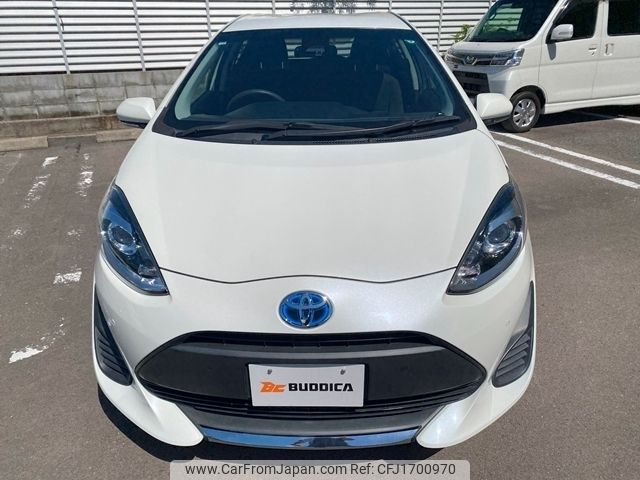 toyota aqua 2020 CFJ1700970 image 2