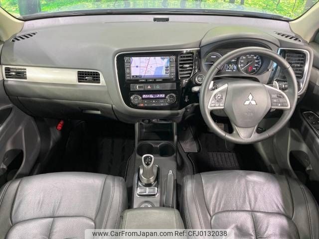 mitsubishi outlander-phev 2013 -MITSUBISHI--Outlander PHEV DLA-GG2W--GG2W-0008642---MITSUBISHI--Outlander PHEV DLA-GG2W--GG2W-0008642- image 2