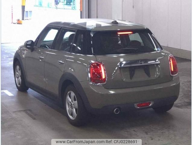 mini mini-others 2019 quick_quick_DBA-XU15M_WMWXU520002L07876 image 2