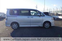 toyota voxy 2007 NIKYO_FH42966