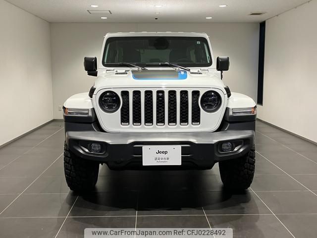 chrysler jeep-wrangler 2023 quick_quick_3LA-JL20L_1C4JJXR60PW623238 image 2