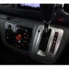 nissan nv350-caravan-van 2018 CFJ1822572 image 19