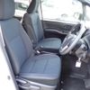 toyota noah 2019 -TOYOTA--Noah DBA-ZRR80G--ZRR80-0565736---TOYOTA--Noah DBA-ZRR80G--ZRR80-0565736- image 12