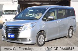 toyota noah 2014 GOO_JP_700056095530250113001