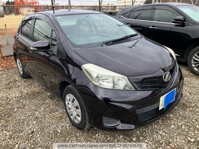 toyota vitz 2013 -TOYOTA--Vitz DBA-NSP130--NSP130-2119216---TOYOTA--Vitz DBA-NSP130--NSP130-2119216- image 2