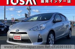 toyota aqua 2012 -TOYOTA--AQUA DAA-NHP10--NHP10-2087945---TOYOTA--AQUA DAA-NHP10--NHP10-2087945-