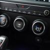 jaguar e-pace 2019 GOO_JP_965025060900207980002 image 43