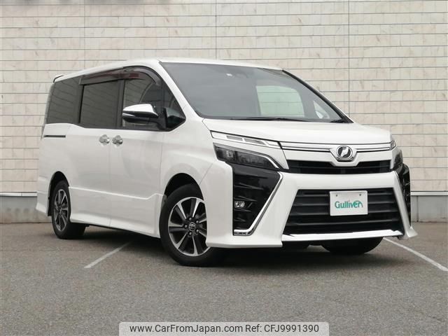 toyota voxy 2018 -TOYOTA--Voxy DBA-ZRR80W--ZRR80-0398988---TOYOTA--Voxy DBA-ZRR80W--ZRR80-0398988- image 1