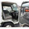 isuzu elf-truck 2006 CFJ1675257 image 20