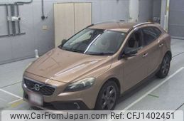 volvo v40 2014 -VOLVO--Volvo V40 DBA-MB5204T--YV1MZ6356E2051729---VOLVO--Volvo V40 DBA-MB5204T--YV1MZ6356E2051729-