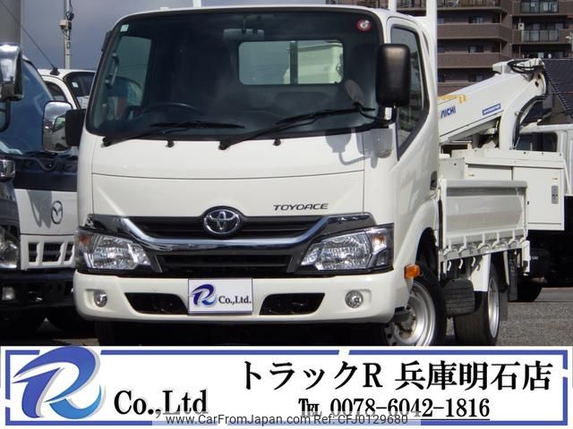 toyota toyoace 2017 GOO_NET_EXCHANGE_0704331A30240810W002 image 1