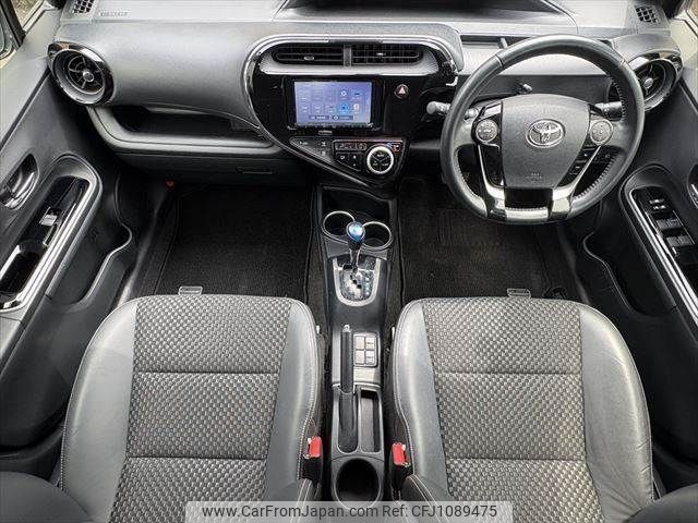 toyota aqua 2017 -TOYOTA--AQUA DAA-NHP10H--NHP10-6651875---TOYOTA--AQUA DAA-NHP10H--NHP10-6651875- image 2