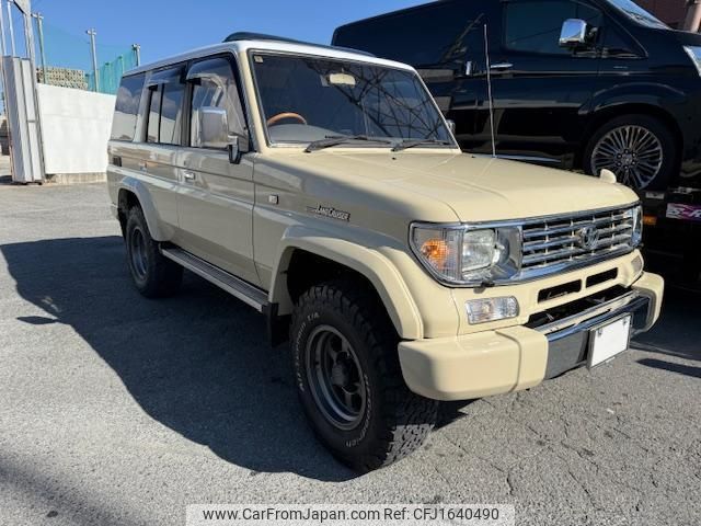 1995 Toyota Land Cruiser Prado KD-KZJ78W 4WD - Car Price $20,845