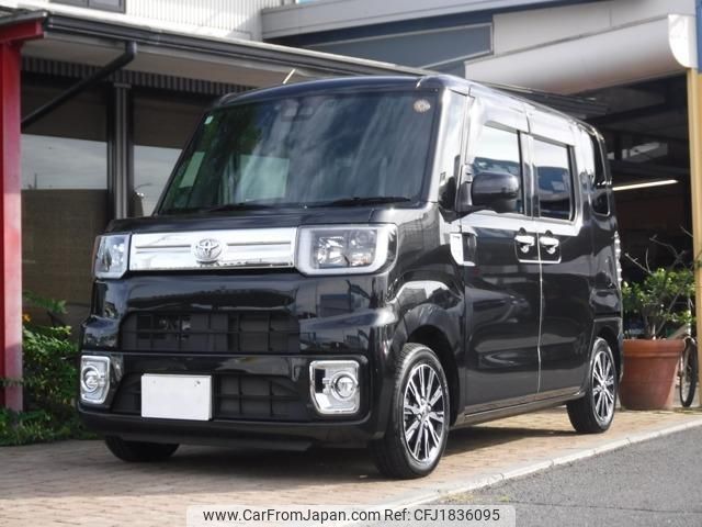toyota pixis-mega 2020 CFJ1836095 image 1