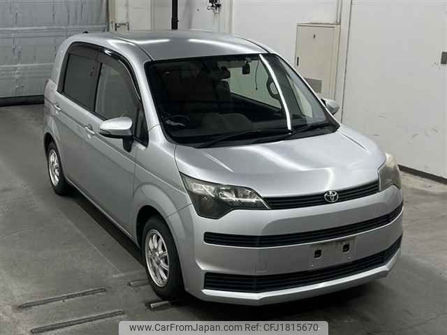 toyota spade 2013 CFJ1815670 image 1
