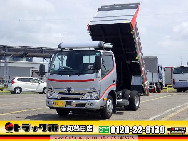 hino dutro 2022 GOO_NET_EXCHANGE_0206393A30250721W001 image 1