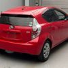 toyota aqua 2012 CFJ1733533 image 2