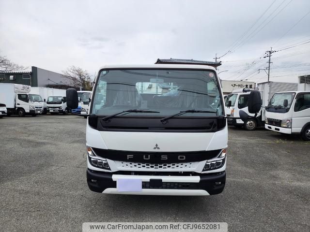 mitsubishi-fuso canter 2023 CFJ9652081 image 2