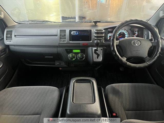 toyota hiace-van 2011 CFJ1825691 image 2
