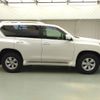 toyota land-cruiser-prado 2019 ENHANCEAUTO_1_ea293550 image 2