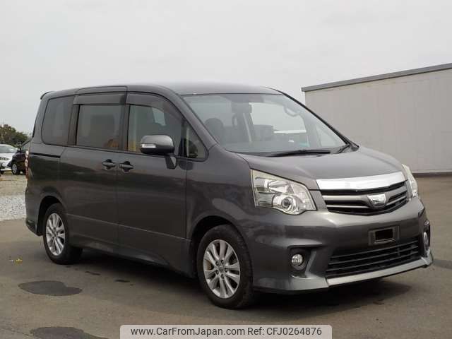 toyota noah 2013 -TOYOTA--Noah DBA-ZRR70W--ZRR70-0594046---TOYOTA--Noah DBA-ZRR70W--ZRR70-0594046- image 1