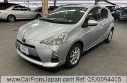 toyota aqua 2012 AF-NHP10-6076913