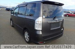 toyota noah 2009 NIKYO_KR34214