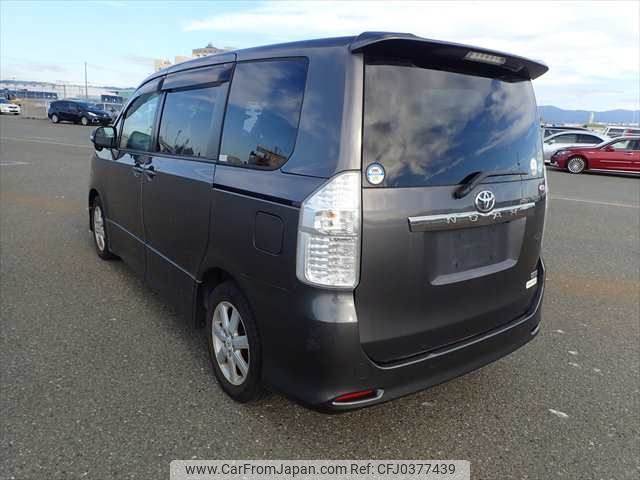 toyota noah 2009 NIKYO_KR34214 image 1